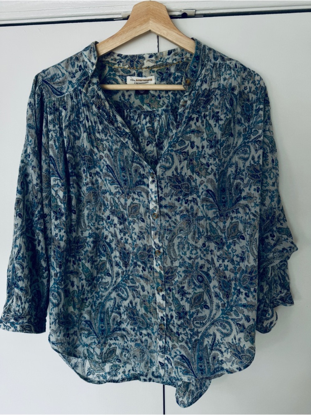 Anthropologie Lightweight Blue Paisley Button-Front Women's Top